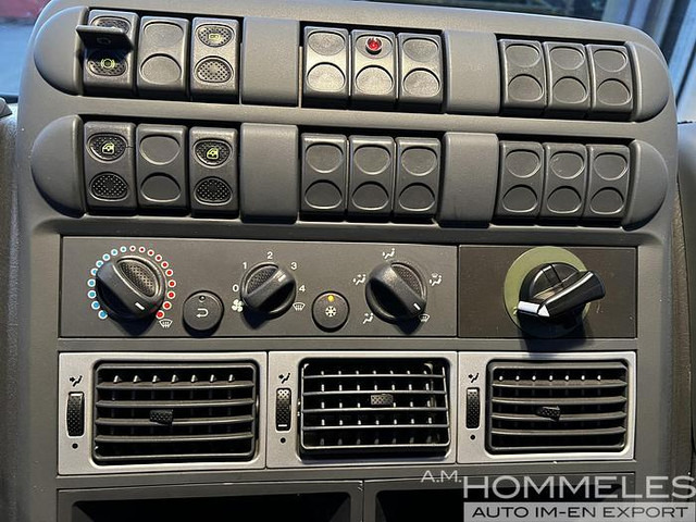 Truck Iveco EuroCargo 100E22 4x4: picture 16