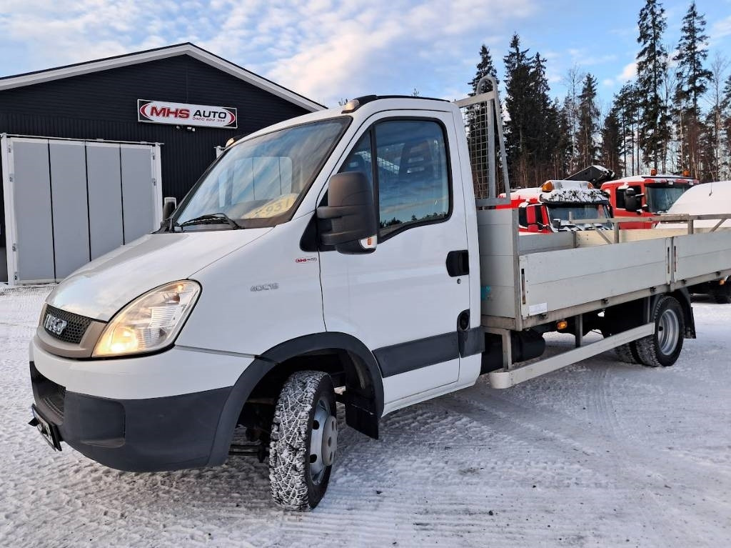 Iveco Daily 40 C18 automat - Flatbed van: picture 2 Iveco Daily 40 C18 automat - Flatbed van: picture 2