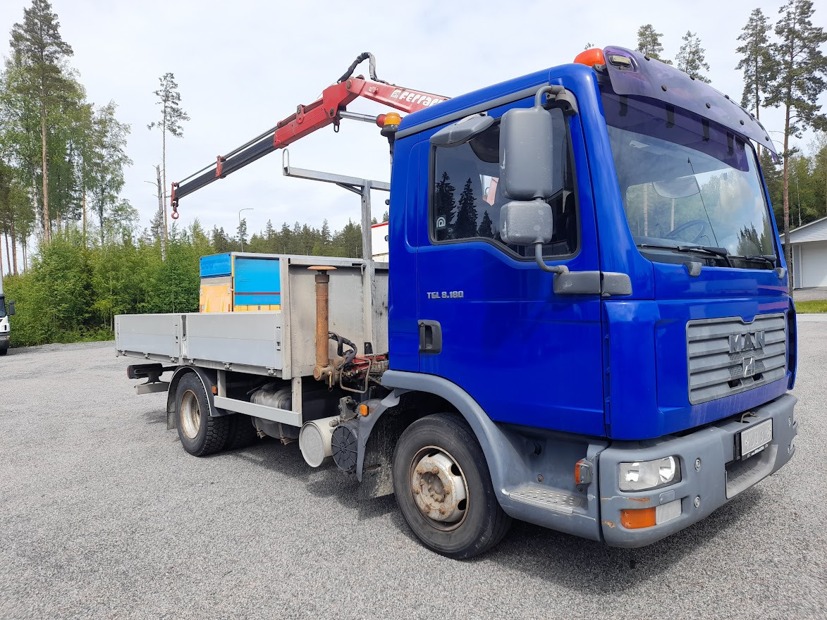Man TGL 8.180 Ferrari 6000-2 - Crane truck: picture 3 Man TGL 8.180 Ferrari 6000-2 - Crane truck: picture 3