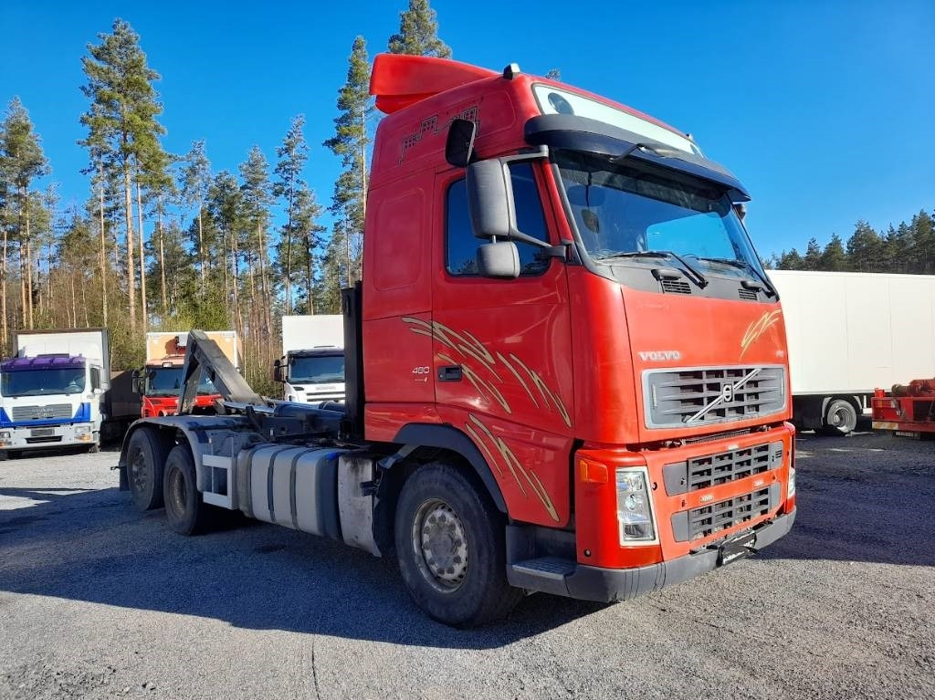 Volvo FH 13 480  - Hook lift truck: picture 2 Volvo FH 13 480  - Hook lift truck: picture 2