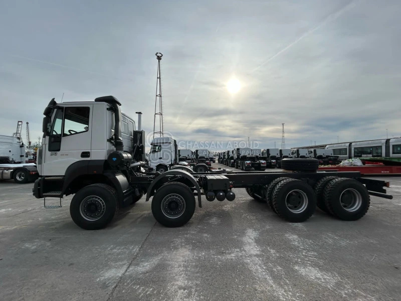 ASTRA HD9 8x4 CHASSIS - Barcelona Stock - Cab chassis truck: picture 4 ASTRA HD9 8x4 CHASSIS - Barcelona Stock - Cab chassis truck: picture 4