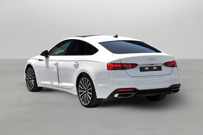 Audi A5 Super sulphur-free RON 95 - Sedan: picture 4 Audi A5 Super sulphur-free RON 95 - Sedan: picture 4