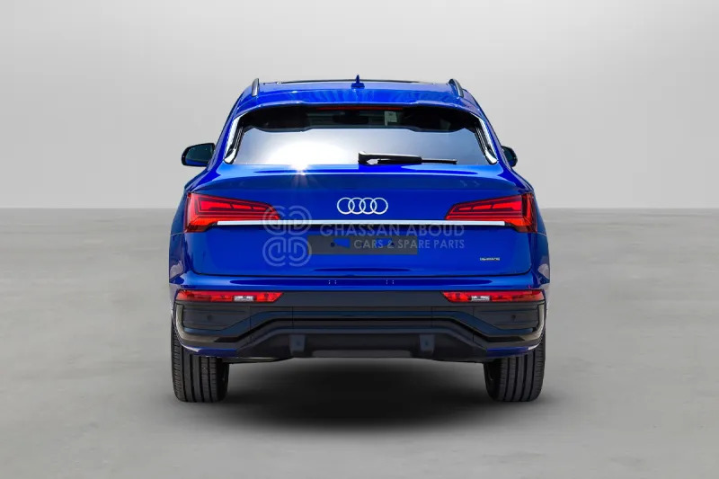 Audi Q5 AWD quattro with ultra technology - SUV: picture 5 Audi Q5 AWD quattro with ultra technology - SUV: picture 5