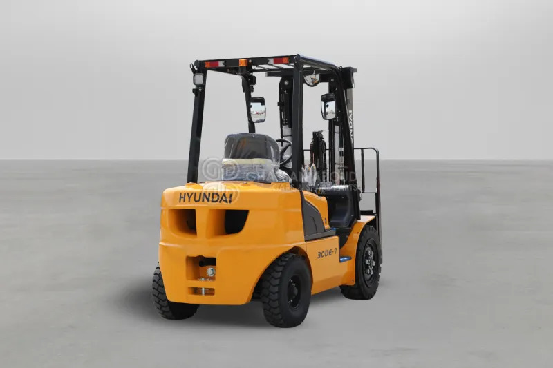 Hyundai Forklift 30DE-7 3 TONS DIESEL 3 STAGE - Diesel forklift: picture 5 Hyundai Forklift 30DE-7 3 TONS DIESEL 3 STAGE - Diesel forklift: picture 5