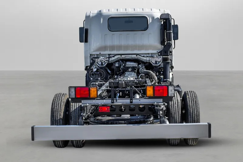 Isuzu NPR 85H 4x2 Chassis - Cab chassis truck: picture 5 Isuzu NPR 85H 4x2 Chassis - Cab chassis truck: picture 5