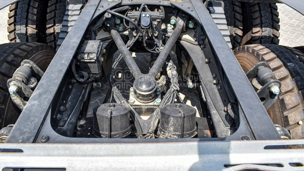 Cab chassis truck MAN TRUCK CHASSIS  – TGS 41.480 – 8X4 BB CH: picture 14