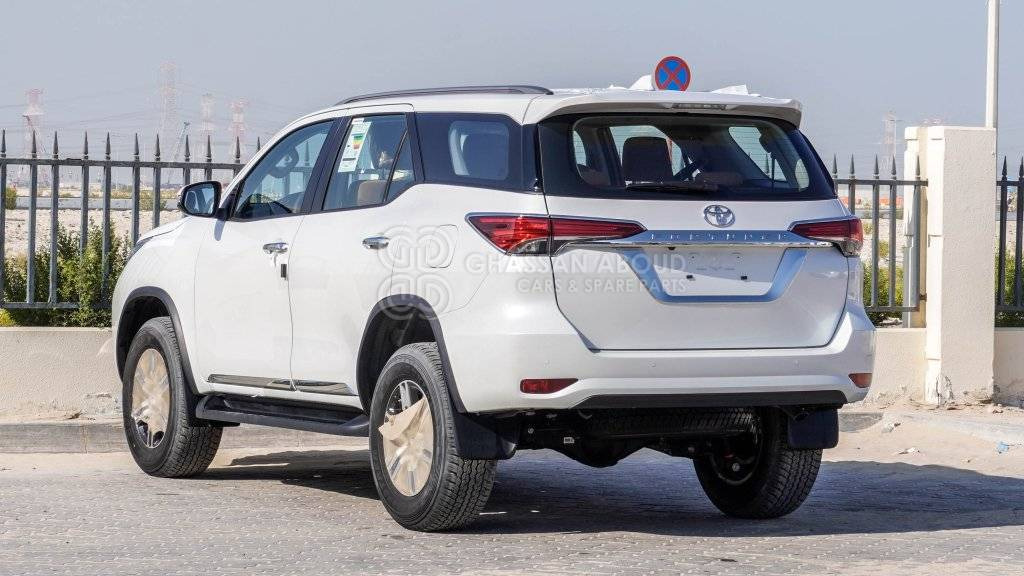 TOYOTA FORTUNER, 2.7L, 4X4, PETROL A/T, MY24 - Car: picture 4 TOYOTA FORTUNER, 2.7L, 4X4, PETROL A/T, MY24 - Car: picture 4