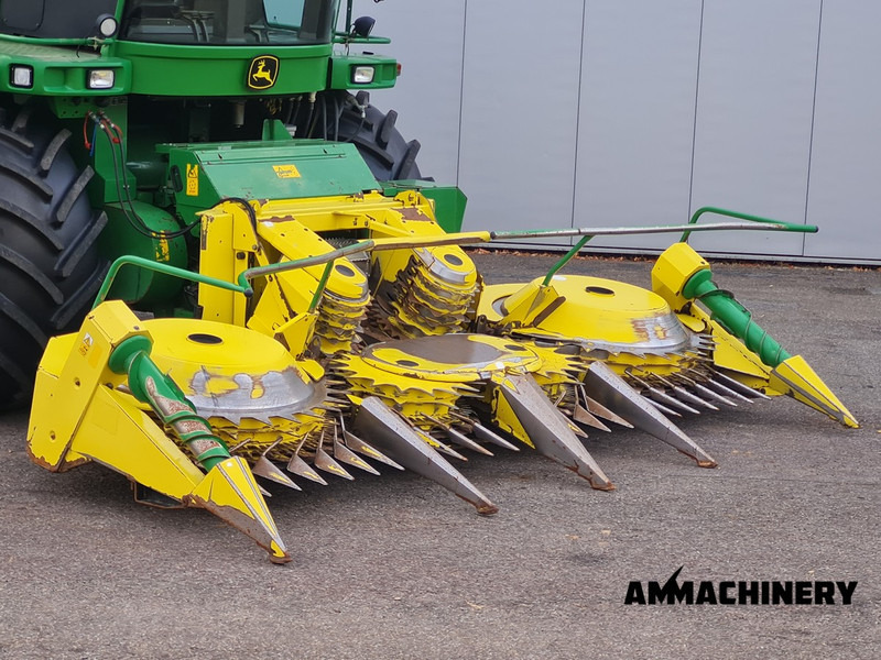 Forage harvester for transportation of food John Deere 7180 i: picture 6 Forage harvester for transportation of food John Deere 7180 i: picture 6