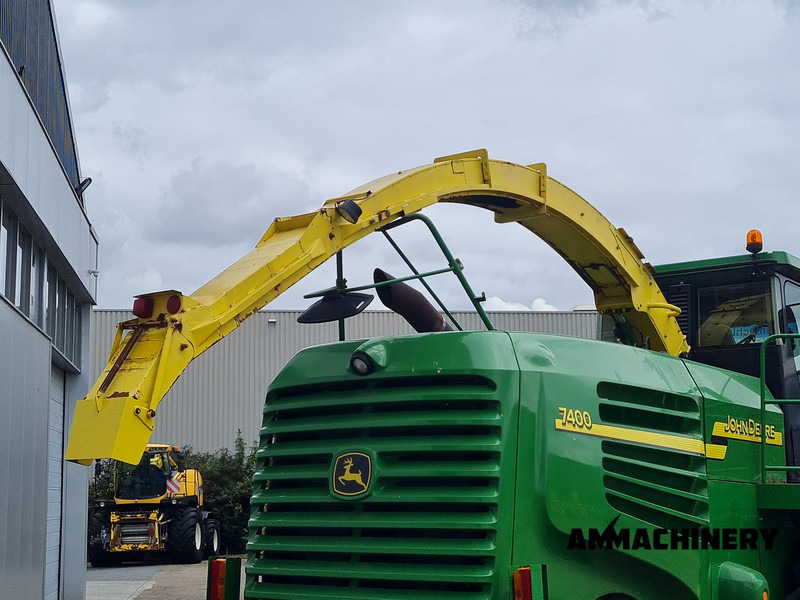 John Deere 7400 forage harvester on lease John Deere 7400 forage harvester: picture 17