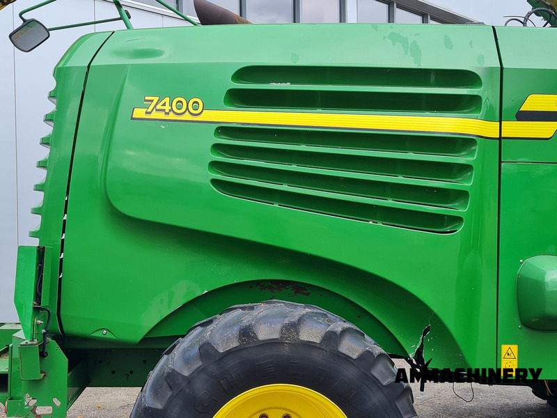 John Deere 7400 forage harvester on lease John Deere 7400 forage harvester: picture 20