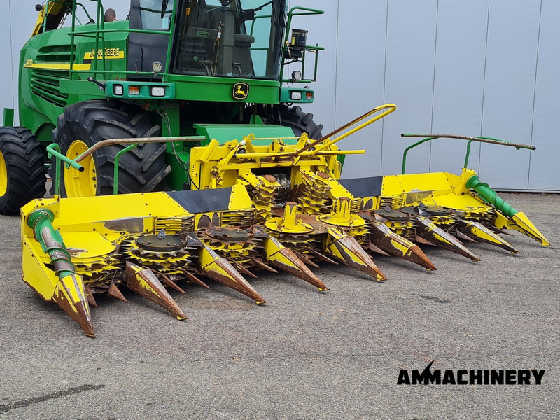 John Deere 7400 forage harvester on lease John Deere 7400 forage harvester: picture 6