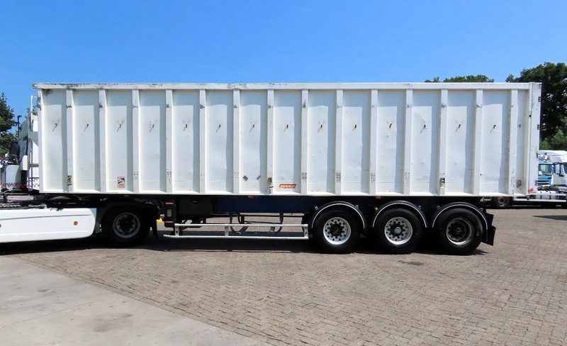 Benalu 55m3 , 5840 kg grain transport - Tipper semi-trailer: picture 5 Benalu 55m3 , 5840 kg grain transport - Tipper semi-trailer: picture 5