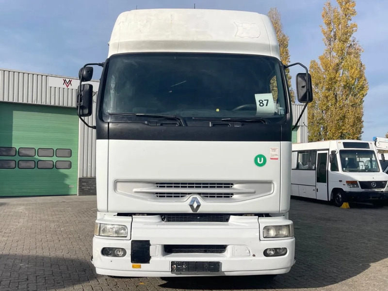 Renault Premium 400 259937 km! EURO 2, Manual injection! 3 axels! Greaf condition! - Refrigerator truck: picture 2 Renault Premium 400 259937 km! EURO 2, Manual injection! 3 axels! Greaf condition! - Refrigerator truck: picture 2