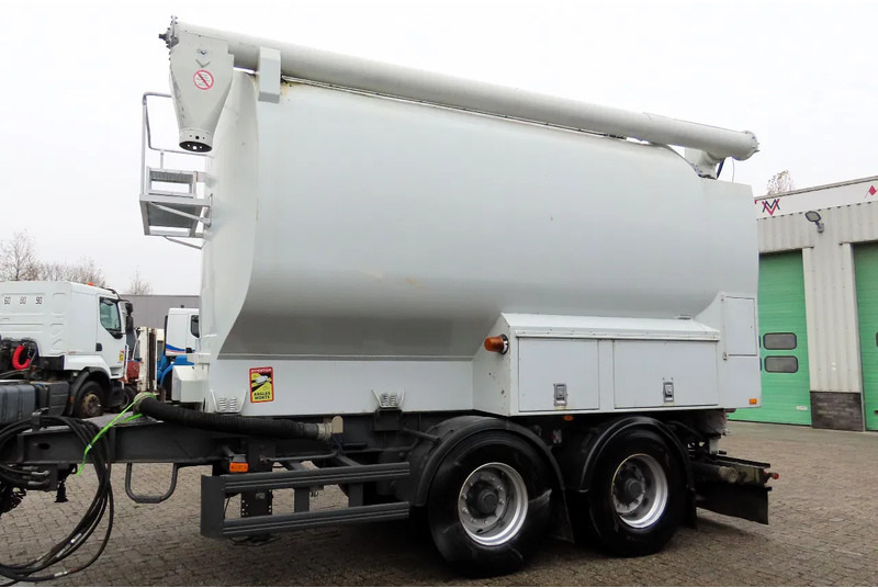 Samro AUGER + Air. 4 comp. - Tank trailer: picture 1 Samro AUGER + Air. 4 comp. - Tank trailer: picture 1