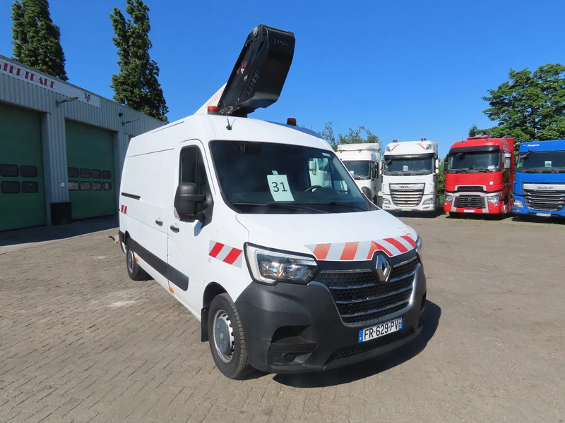 Renault Master 77000 km,10,5 m, KLUBB, 3500 kg, euro6 - Van: picture 3 Renault Master 77000 km,10,5 m, KLUBB, 3500 kg, euro6 - Van: picture 3