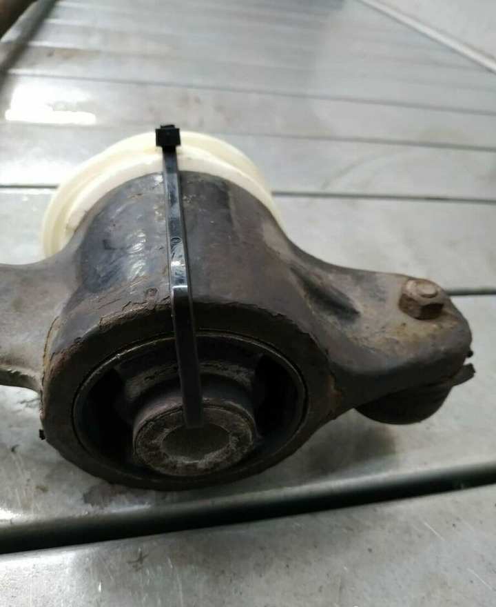 Scania RECONDITIONED, MINT CONDITION Scania - Anti-roll bar for Truck: picture 4 Scania RECONDITIONED, MINT CONDITION Scania - Anti-roll bar for Truck: picture 4