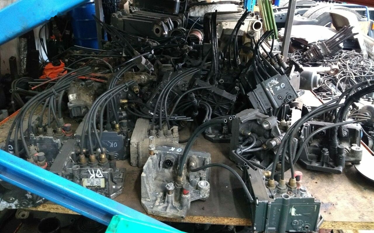 Scania RETARDER - Valve for Truck: picture 1 Scania RETARDER - Valve for Truck: picture 1