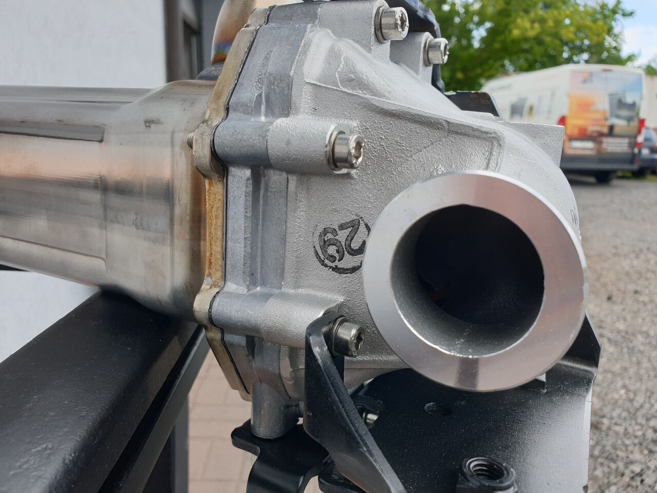 Volvo EGR COOLER, NEW OR RECONDITIONED 20722340 Volvo - EGR cooler for Truck: picture 5 Volvo EGR COOLER, NEW OR RECONDITIONED 20722340 Volvo - EGR cooler for Truck: picture 5