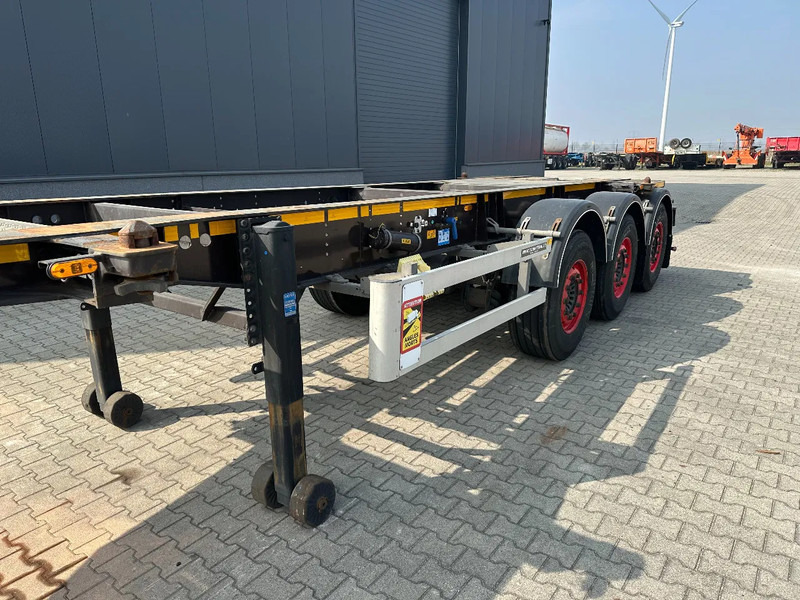 Container transporter/ Swap body semi-trailer Burg 20FT ADR (EX/II, EX/III, FL, AT) Chassis, Leergewicht : 3.690kg, SAF INTRADISC, 2x Liftachse, NL-Chassis: picture 9