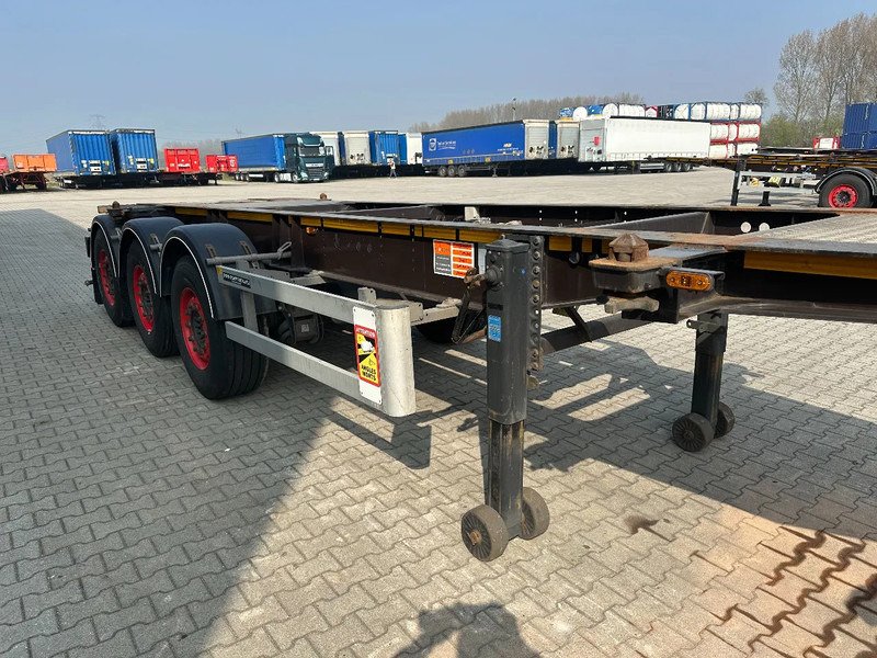 Container transporter/ Swap body semi-trailer Burg 20FT ADR (EX/II, EX/III, FL, AT) Chassis, Leergewicht : 3.690kg, SAF INTRADISC, 2x Liftachse, NL-Chassis: picture 12