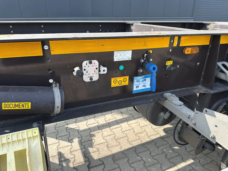 Container transporter/ Swap body semi-trailer Burg 20FT ADR (EX/II, EX/III, FL, AT) Chassis, Leergewicht : 3.690kg, SAF INTRADISC, 2x Liftachse, NL-Chassis: picture 10