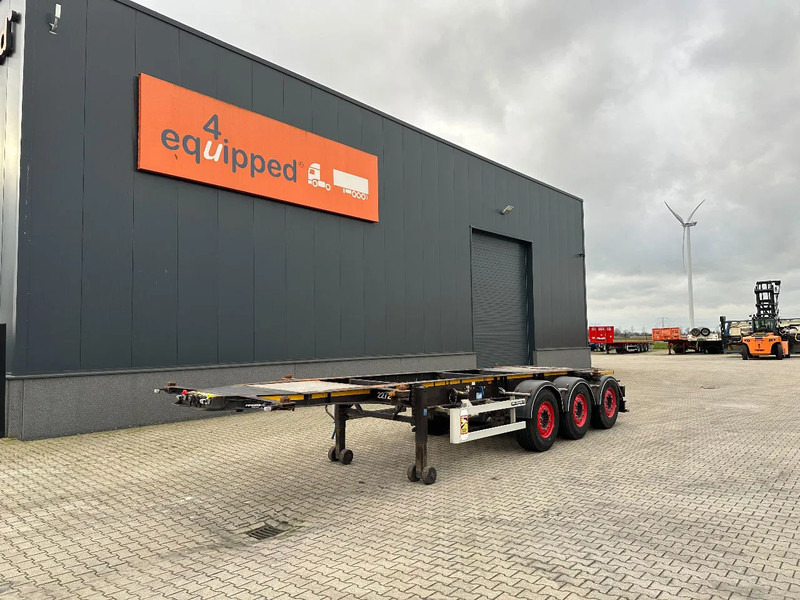 Burg 25X 20FT ADR (EX/II, EX/III, FL, AT) Chassis, Empty weight : 3.690kg, SAF INTRADISC, 2x Liftaxle, NL-chassis - Container transporter/ Swap body semi-trailer: picture 1 Burg 25X 20FT ADR (EX/II, EX/III, FL, AT) Chassis, Empty weight : 3.690kg, SAF INTRADISC, 2x Liftaxle, NL-chassis - Container transporter/ Swap body semi-trailer: picture 1