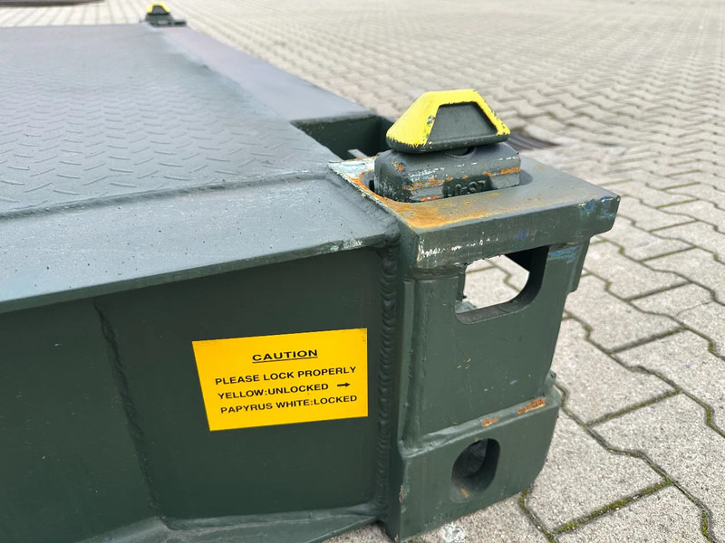 Diversen NEW 10FT PLATFORM, more pieces available - Shipping container: picture 5 Diversen NEW 10FT PLATFORM, more pieces available - Shipping container: picture 5