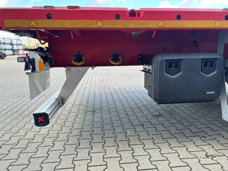 New Container transporter/ Swap body semi-trailer Kässbohrer NEU Heavy-Duty Platform, Heckbündig, Twistlocks (1x 40FT / 2x 20FT), ADR (EX/II, EX/III, FL, AT), Rungtasschen, Scheibebremsen: picture 12