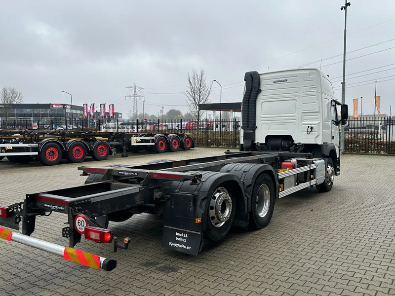 Volvo FM 380 Globetrotter 6x2, ADR (FL, AT, OX), LIFT/STEER, 636.183km - Cab chassis truck: picture 5 Volvo FM 380 Globetrotter 6x2, ADR (FL, AT, OX), LIFT/STEER, 636.183km - Cab chassis truck: picture 5