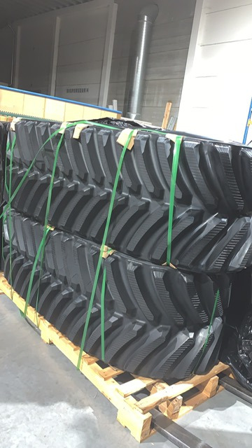 Rubber track for Case IH 9300 / GRECAV / ZUIDBERG / Claas Xerion 5000 TS 30" and 36" - Track for Tracked tractor: picture 5 Rubber track for Case IH 9300 / GRECAV / ZUIDBERG / Claas Xerion 5000 TS 30" and 36" - Track for Tracked tractor: picture 5