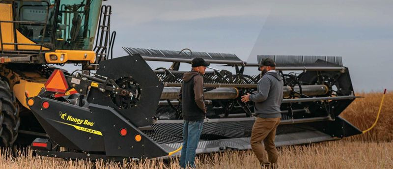 Honey Bee AirFLEX NXT AFN260 - Grain header: picture 1 Honey Bee AirFLEX NXT AFN260 - Grain header: picture 1