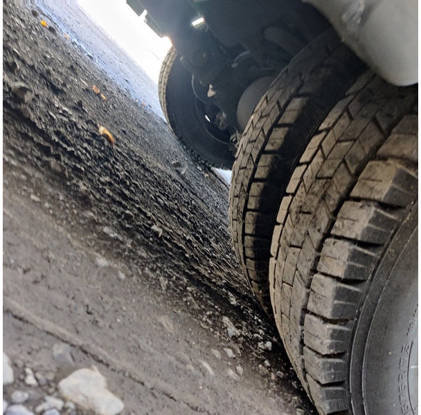 Mercedes-Benz 818 - Box truck: picture 5 Mercedes-Benz 818 - Box truck: picture 5