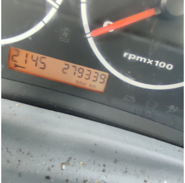 Flatbed van Peugeot COXX: picture 9