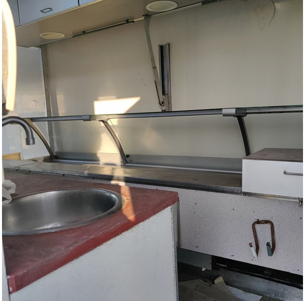 Flatbed van Peugeot COXX: picture 12