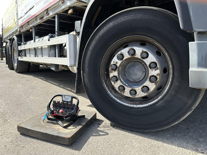 Dropside/ Flatbed truck, Crane truck DAF CF 85.460 6x2 LIFT+LENK ACHSE  + KRAN PALFINGER PK 18500 (3x) + RADIO + ROTATOR - EURO 5 - AS TRONIC - BE TRUCK: picture 11