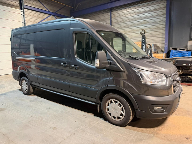 Ford Transit 350 L2H2 TREND - AUTO - CAMERA - NAVI - PDC - A/C - 2.0 D - 170HP - *NEW CONDITION / WIE NEU* - GREY METALLIC - Panel van: picture 1 Ford Transit 350 L2H2 TREND - AUTO - CAMERA - NAVI - PDC - A/C - 2.0 D - 170HP - *NEW CONDITION / WIE NEU* - GREY METALLIC - Panel van: picture 1
