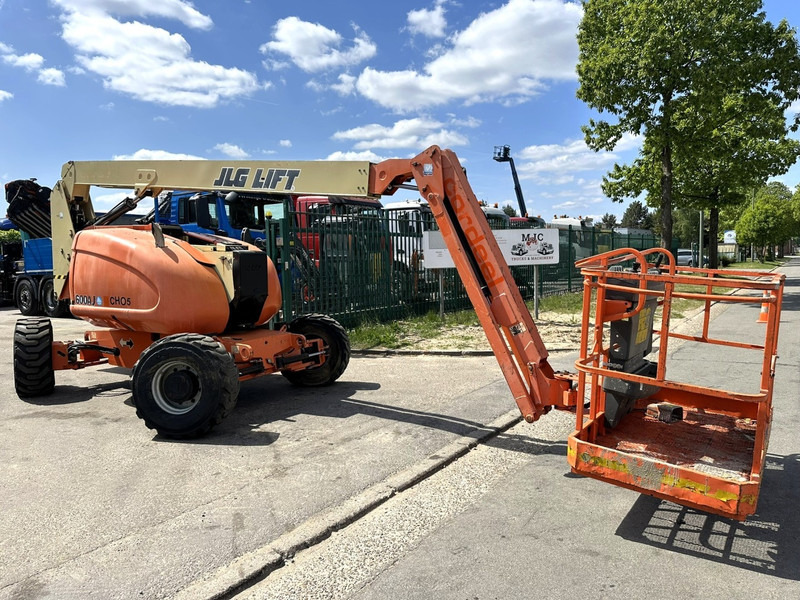 JLG 600AJ 4x4x4 - 20m - 230kg - DIESEL - BE MACHINE - Aerial platform: picture 1 JLG 600AJ 4x4x4 - 20m - 230kg - DIESEL - BE MACHINE - Aerial platform: picture 1