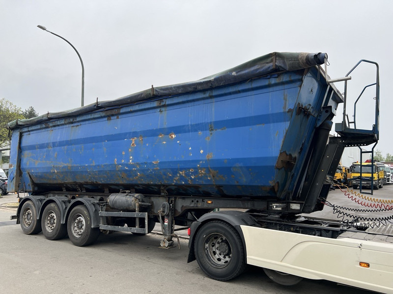 Kempf SKM 35/3 - 7,7m - 30m3 - LIFT AXLE - DISC BRAKES 48 M3 - SAF - LIFTAS - LUCHTGEVEERD - SCHIJFREMMEN - Tipper semi-trailer: picture 5 Kempf SKM 35/3 - 7,7m - 30m3 - LIFT AXLE - DISC BRAKES 48 M3 - SAF - LIFTAS - LUCHTGEVEERD - SCHIJFREMMEN - Tipper semi-trailer: picture 5