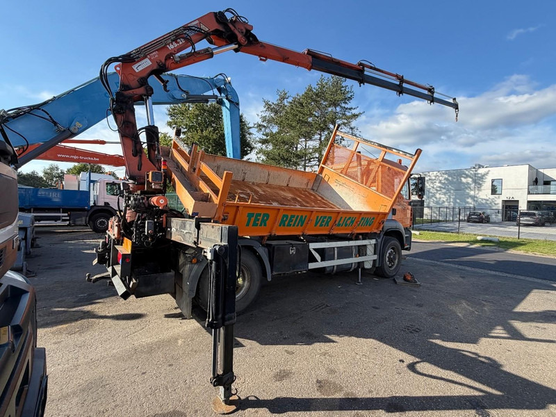 MAN TGA 18.310 4x4 Hydro-drive 2-SEITEN KIPPER + KRAN ATLAS 165 (4x) + RADIO - BE truck - Tipper, Crane truck: picture 4 MAN TGA 18.310 4x4 Hydro-drive 2-SEITEN KIPPER + KRAN ATLAS 165 (4x) + RADIO - BE truck - Tipper, Crane truck: picture 4