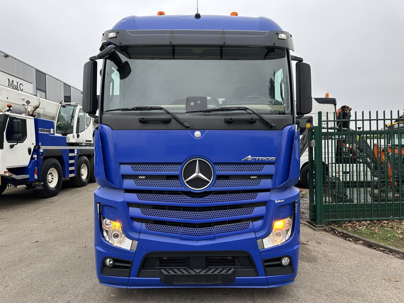 Box truck, Crane truck Mercedes-Benz Actros 2645 6x2 105m³ JUMBO + RETARDER + KRAN PALFINGER PK 19.001 SLD (4x) + RADIO - *FULL AIR* - FRIGO - EURO 6 - SAF AXLES - BELGIAN TRUCK: picture 16