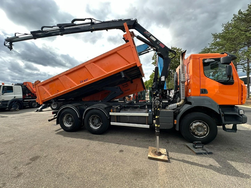 Renault KERAX 380 DXI 6x4 TIPPER + CRANE HIAB 144 B-3 - RADIO - *246.000km* - RETARDER - BORDMATIC - EURO 5 - Tipper, Crane truck: picture 3 Renault KERAX 380 DXI 6x4 TIPPER + CRANE HIAB 144 B-3 - RADIO - *246.000km* - RETARDER - BORDMATIC - EURO 5 - Tipper, Crane truck: picture 3