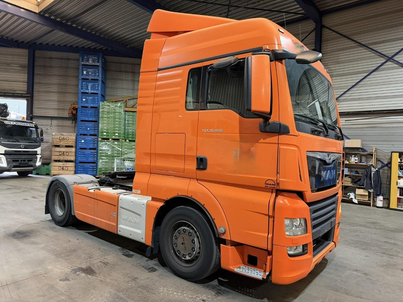MAN TGA 18.460 XLX BLS - *471.000km* - 13L MOTOR - FULL SPOILERS / SIDESKIRTS / FRIGO - BE TRUCK - Tractor unit: picture 1 MAN TGA 18.460 XLX BLS - *471.000km* - 13L MOTOR - FULL SPOILERS / SIDESKIRTS / FRIGO - BE TRUCK - Tractor unit: picture 1