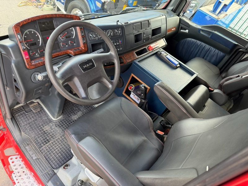 Tractor unit MAN TGA 33.530 6x4 - 90T ZSM + KRAN HMF 3720 K6 (17.3m) - RETARDER - MANUAL ZF - EURO 3 - 590.000km - ALCOA -  BIG AXLES HUB REDUCTION - BE TRUCK - TOP CONDITION: picture 13