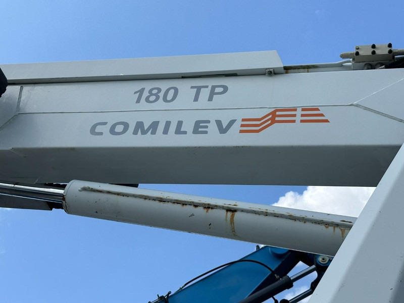 Truck Renault MIDLUM 280dxi 4x4 18m SKYLIFT / HUBARBEITSBÜHNE - COMILEV 180 TP - NACELLE / HOOGWERKER - 182.000km - MANUAL - GOOD CONDITION: picture 9 Truck Renault MIDLUM 280dxi 4x4 18m SKYLIFT / HUBARBEITSBÜHNE - COMILEV 180 TP - NACELLE / HOOGWERKER - 182.000km - MANUAL - GOOD CONDITION: picture 9