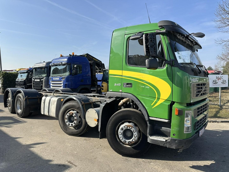 Volvo FM 340 8x2 CHASSIS (7m35) - LIFT+STEERING AXLE - MANUAL GEARBOX - EURO 3 - TÜV 05/2025 - BE TRUCK - Cab chassis truck: picture 1 Volvo FM 340 8x2 CHASSIS (7m35) - LIFT+STEERING AXLE - MANUAL GEARBOX - EURO 3 - TÜV 05/2025 - BE TRUCK - Cab chassis truck: picture 1
