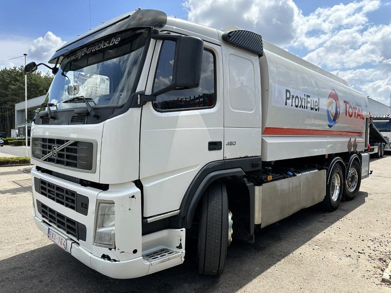 Volvo FM 450 6x2 19.000L - 5 COMP. FUEL TANKER / CITERNE - LIFT + STEERING AXLE - EURO 5 - - Tank truck: picture 3 Volvo FM 450 6x2 19.000L - 5 COMP. FUEL TANKER / CITERNE - LIFT + STEERING AXLE - EURO 5 - - Tank truck: picture 3