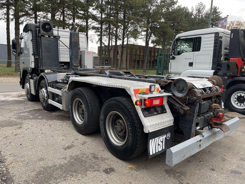 Volvo FMX 500 8x4 RETARDER - HAAKSYSTEEM / HOOKSYSTEM / ROLL-OFF / ABROLLKIPPER / GANCHO - 369.000km - HUB REDUCTION - Hook lift truck: picture 4 Volvo FMX 500 8x4 RETARDER - HAAKSYSTEEM / HOOKSYSTEM / ROLL-OFF / ABROLLKIPPER / GANCHO - 369.000km - HUB REDUCTION - Hook lift truck: picture 4