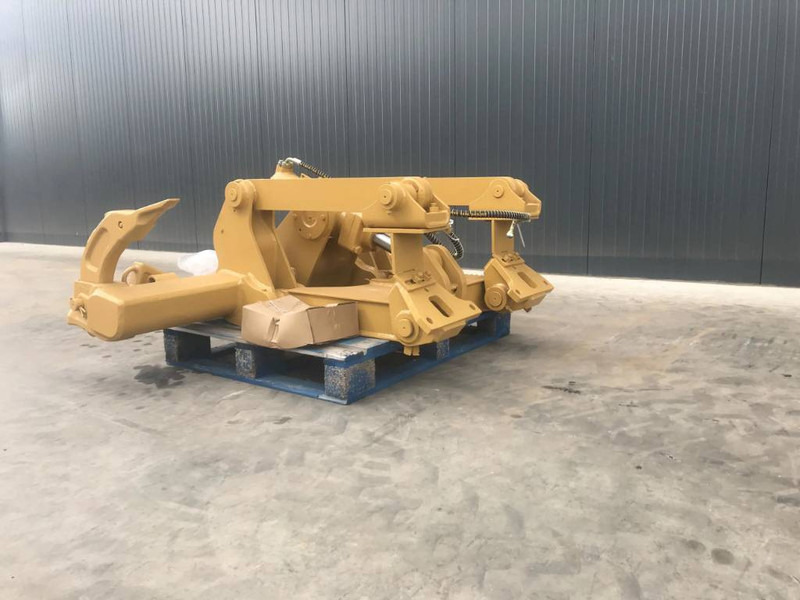 Cat D4 NG - Attachment for Construction machinery: picture 4 Cat D4 NG - Attachment for Construction machinery: picture 4