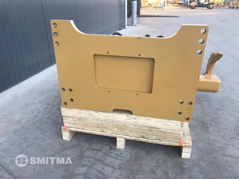 Cat D4K2 - Attachment for Construction machinery: picture 3 Cat D4K2 - Attachment for Construction machinery: picture 3