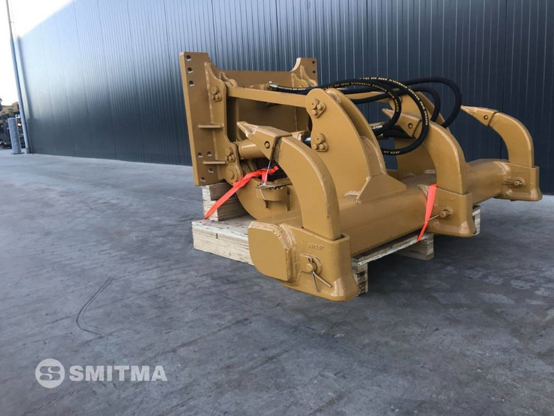 Cat D5K2 - Attachment for Construction machinery: picture 2 Cat D5K2 - Attachment for Construction machinery: picture 2